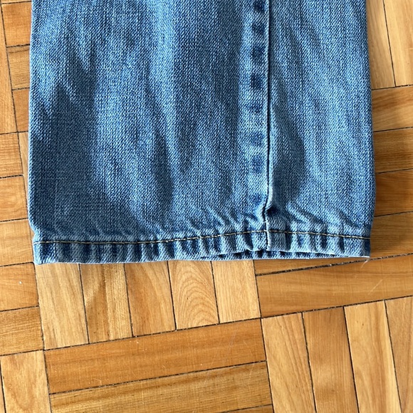 Levis Jeans 28 - Picture 7 of 7